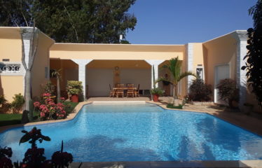 Nguérigne – Villa 4 chambres avec piscine originale à louer (location longue durée)
