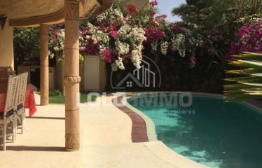 SALY : Villa à vendre 5 chambres dans quartier résidentiel avec piscine