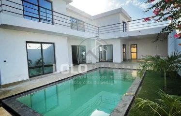 La Somone – Villa neuve contemporaine 3 chambres avec piscine