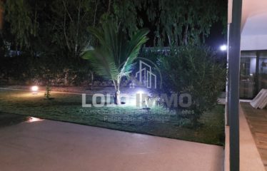 Nguérigne/Sinthiane – Villa standing plain-pied 4 chambres avec piscine à vendre.