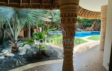 Ngaparou – Villa 4 chambres avec piscine proche mer à louer (longue durée)