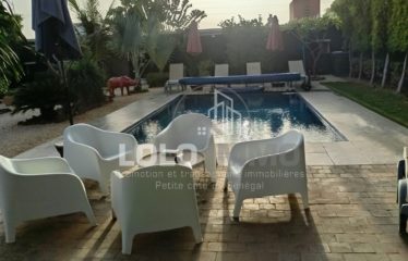SOMONE : Villa contemporaine plain-pied 3 chambres avec piscine à vendre