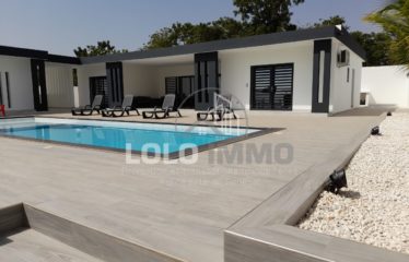 Nguérigne – Villa contemporaine neuve 4 chambres avec piscine à louer (longue durée).