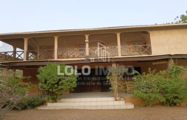 La Somone – Propriété atypique avec sa villa « louisiane » sur un terrain de 3 940 m2 à vendre
