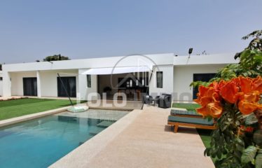SALY – Villa contemporaine (bail) 3 chambres avec piscine à vendre.